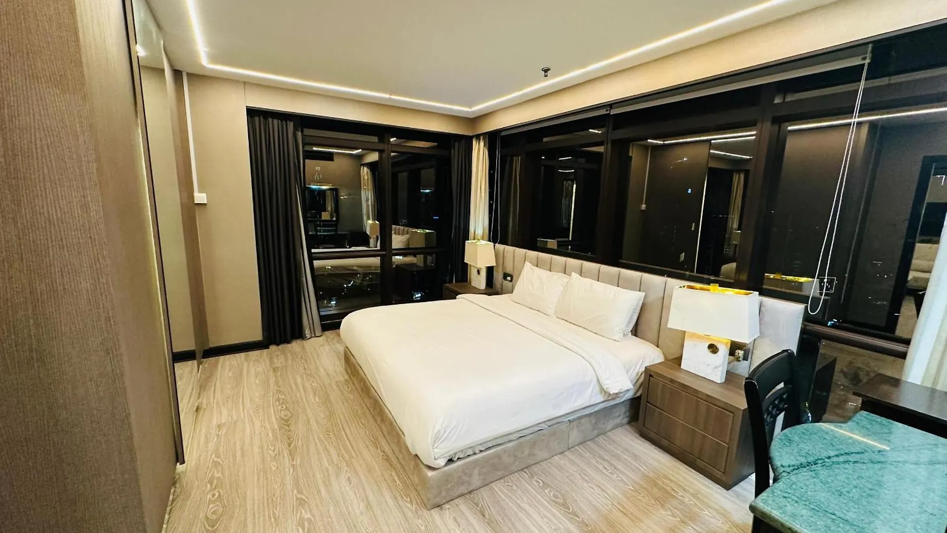 The Times Square By Family Suites Kuala Lumpur Apartment